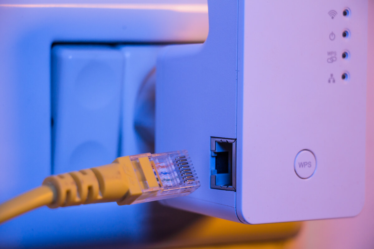 3 Reasons to Use a WiFi Extender with Ethernet Port